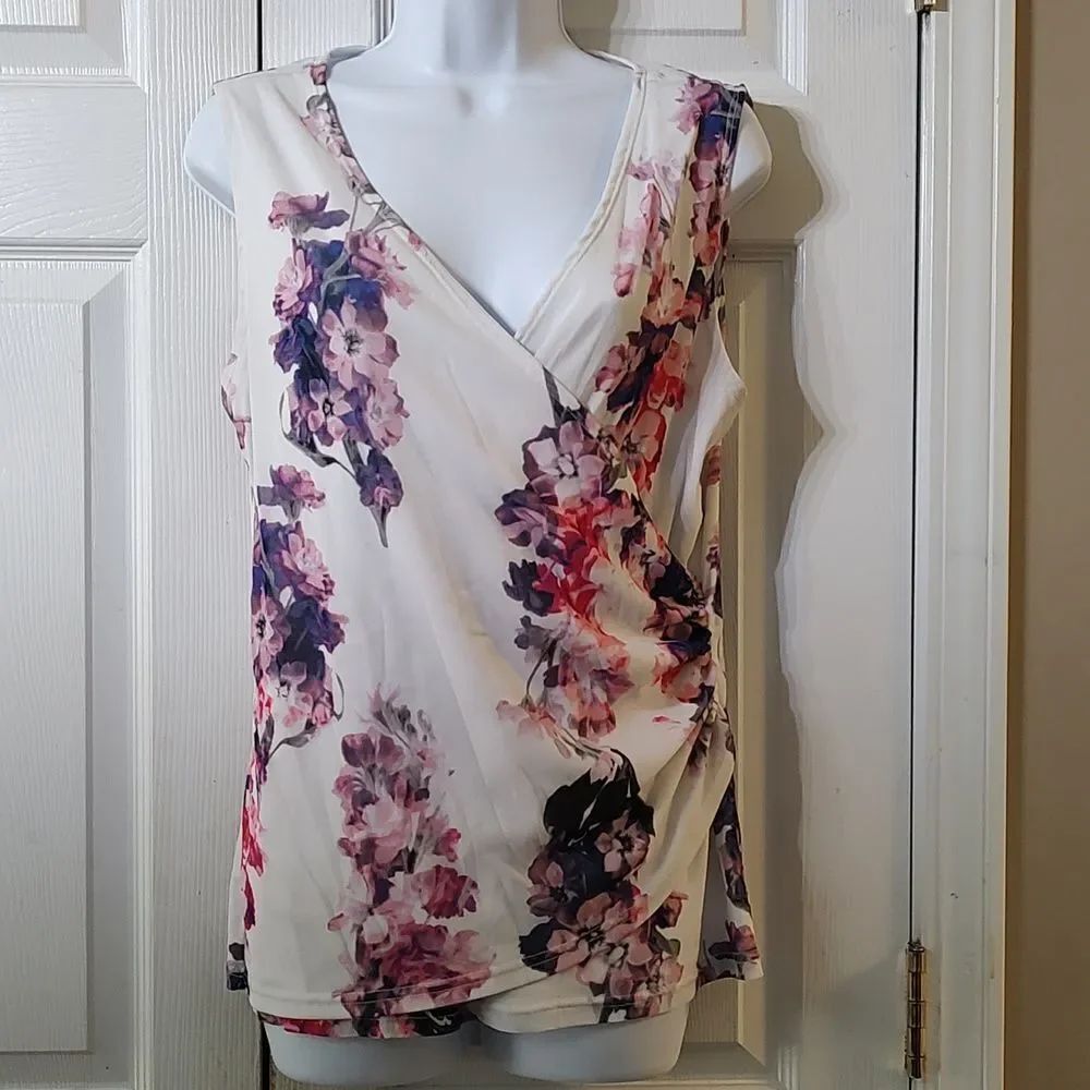 New York and Company floral faux wrap sleeveless top  Sz L